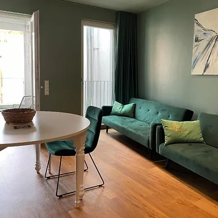 Hensel & Gretel Apartman