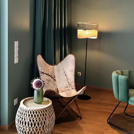 Hensel & Gretel Apartman