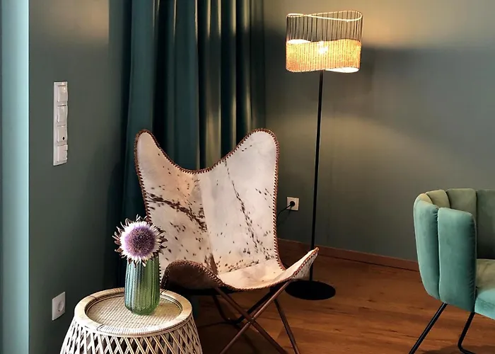 Hensel & Gretel Apartment