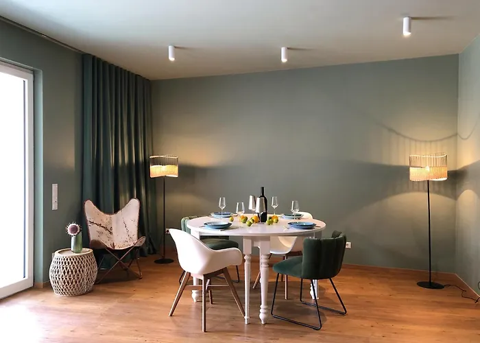 Hensel & Gretel Apartment